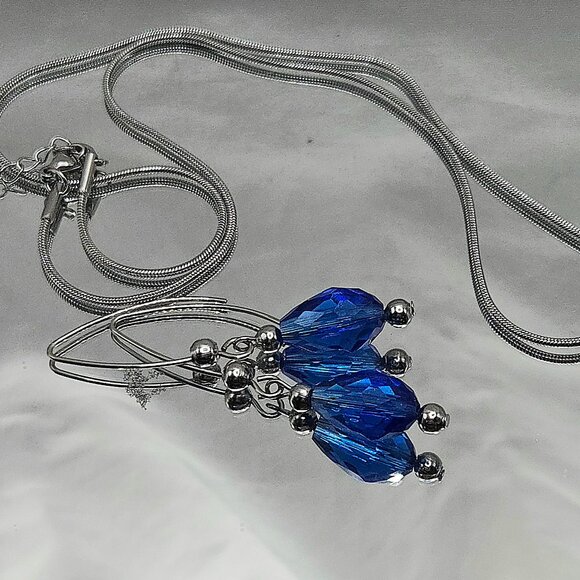 Stainless Steel Cobalt Blue Crystal Necklace and Earings Set - Picture 2 of 12